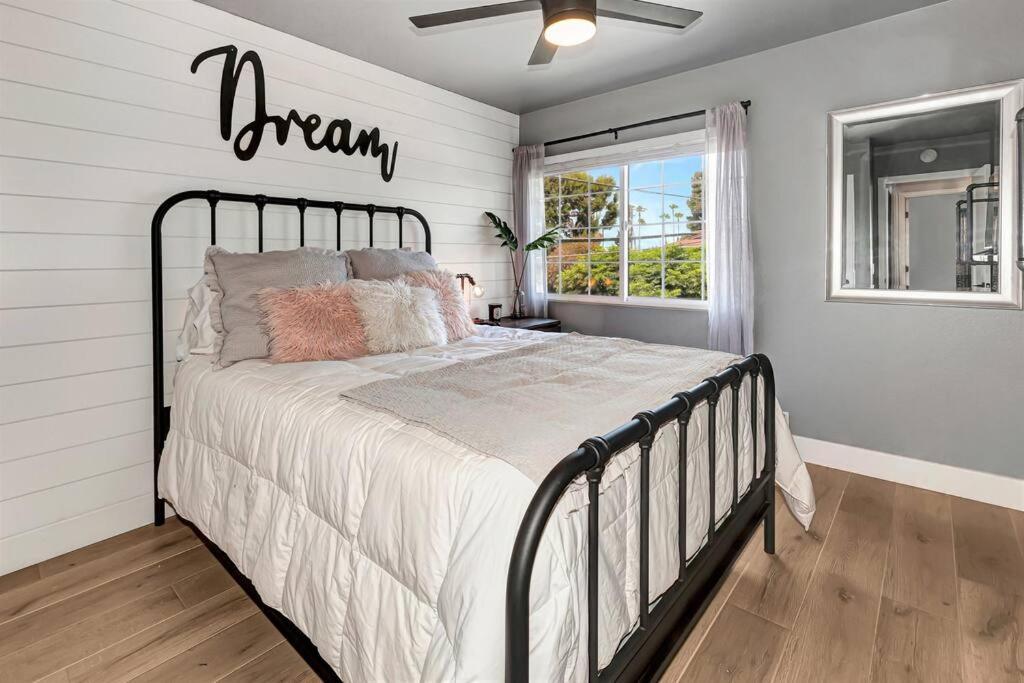 Huntington Beach, Ac, Pool, Hot Tub, Detached Office, Close To Beach, Outside Entertaining Area Dış mekan fotoğraf